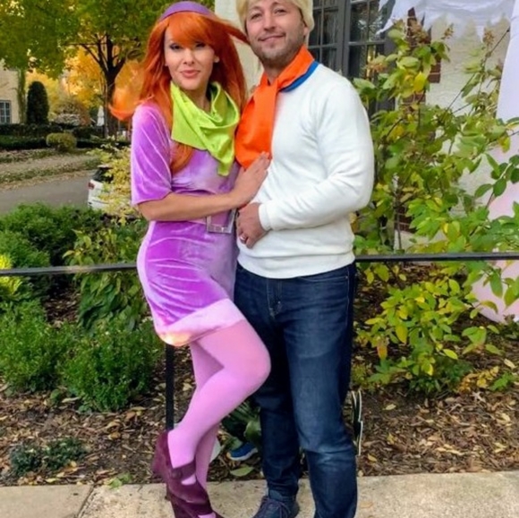 daphne mens costume